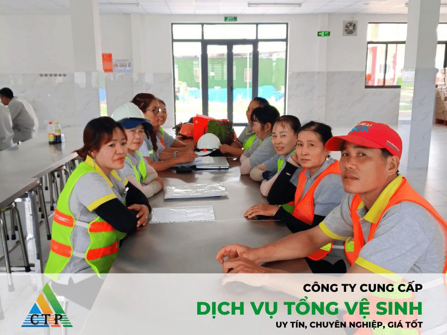 cong-ty-ve-sinh-cong-nghiep-uy-tin1
